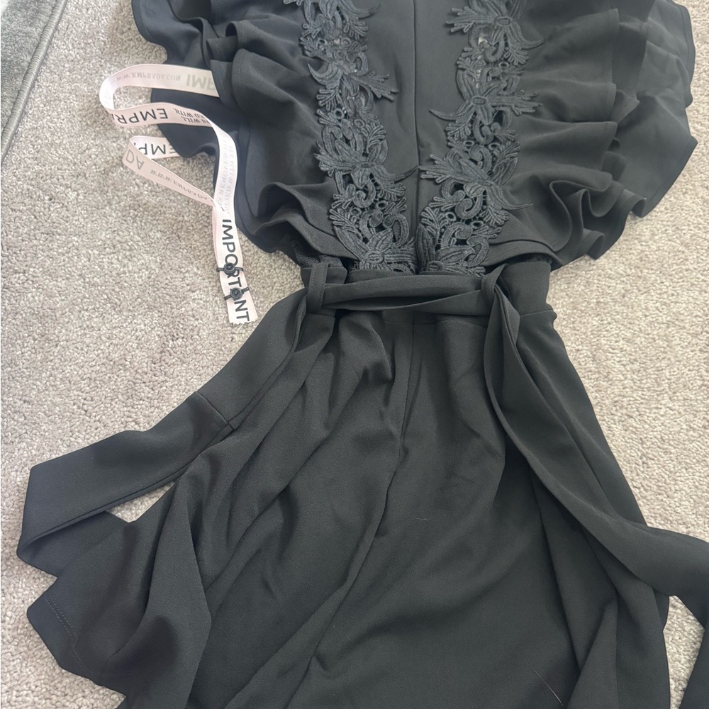 NWT Emprada Black Lace Bodice Tie-Waist Romper – Dressy - Picture 3 of 4